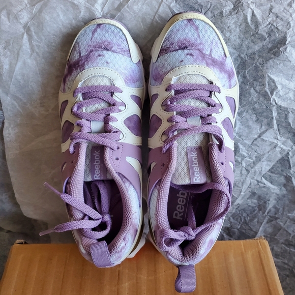 Reebok Running Sneakers - Size 6 Women - Picture 2 of 4